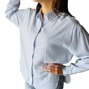 Camisa básica fluida