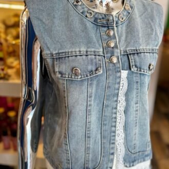 mar_00074_1 Chaleco mezclilla con encaje