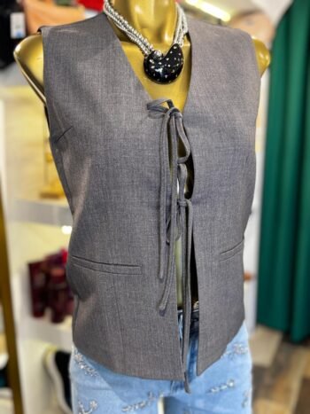 mar_00085_1 Chaleco sastre lazos