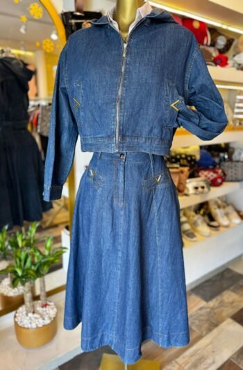 Set de mezclilla chamarra y falda