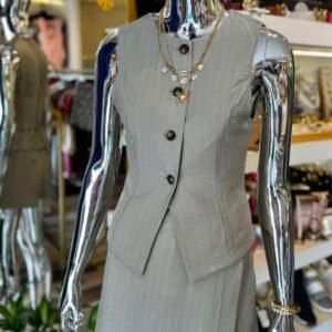 mar_00098_2 Set Chaleco y Falda Short