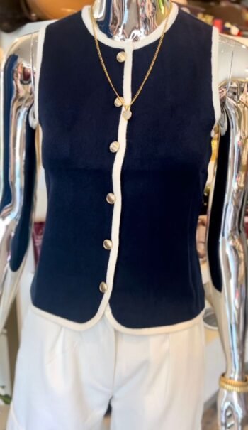 mar_00101 Blusa sin manga