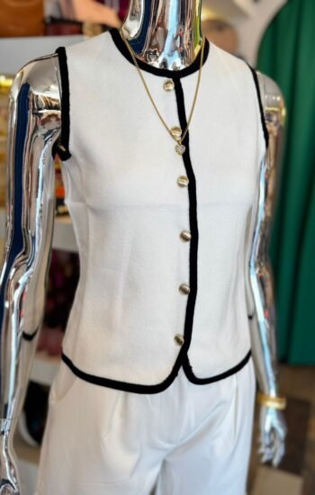 mar_00101_1 Blusa sin manga