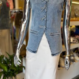 mar_00105 Chaleco moños