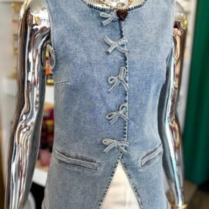 mar_00105_1 Chaleco moños